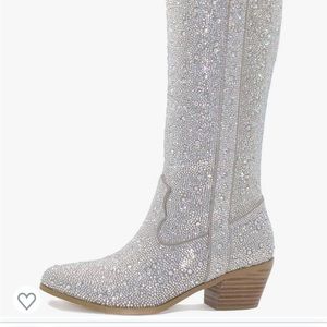 Embellished cowboy boots size 10